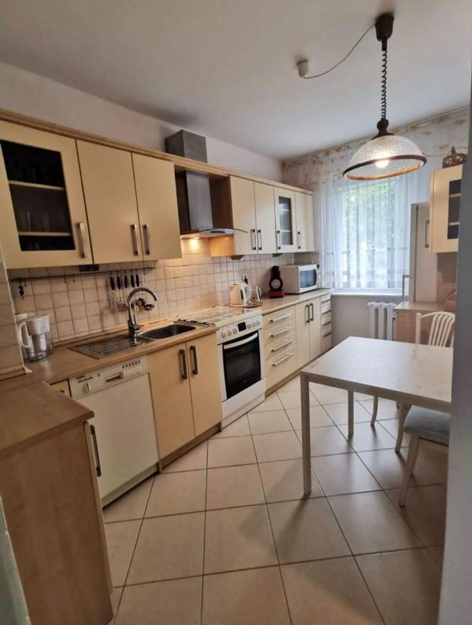 Apartament Jak U Mamy Gdynia Exteriör bild